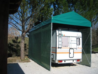 Copertura camper a casetta montato a Umbertide