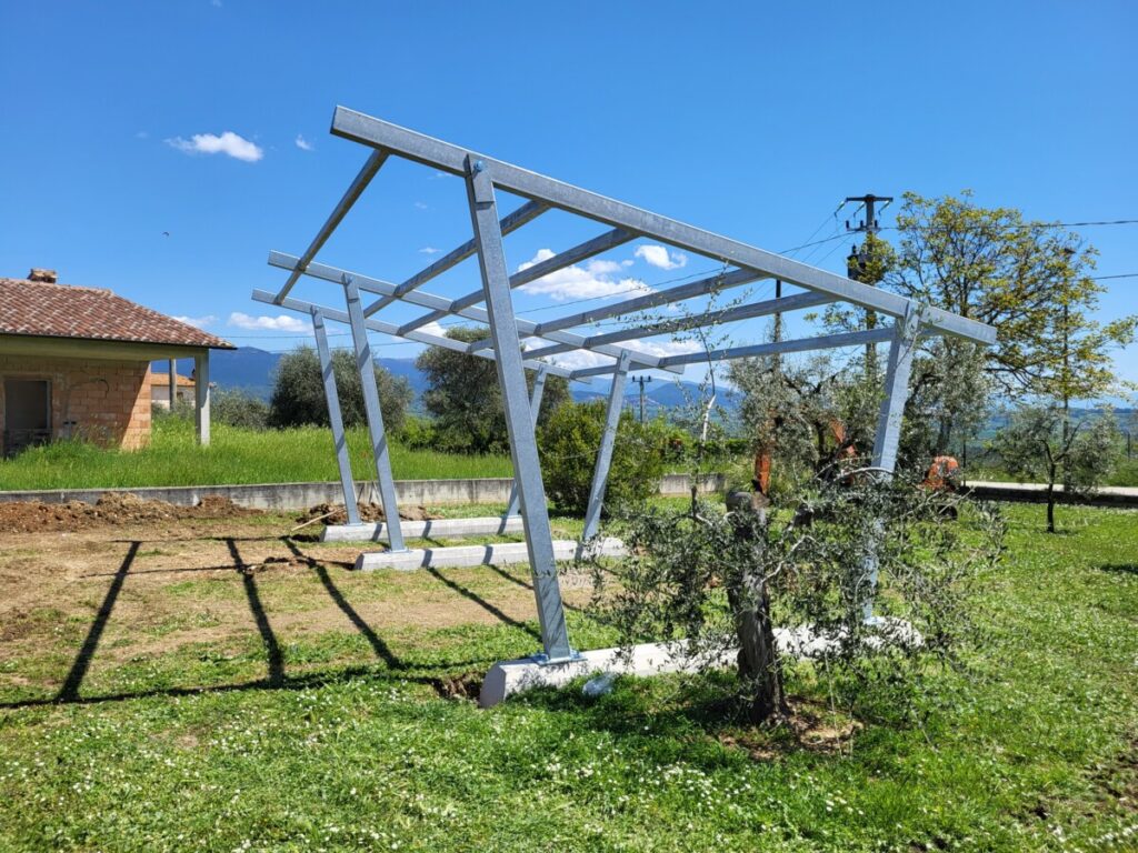 Pensilina fotovoltaica per auto 2 montanti