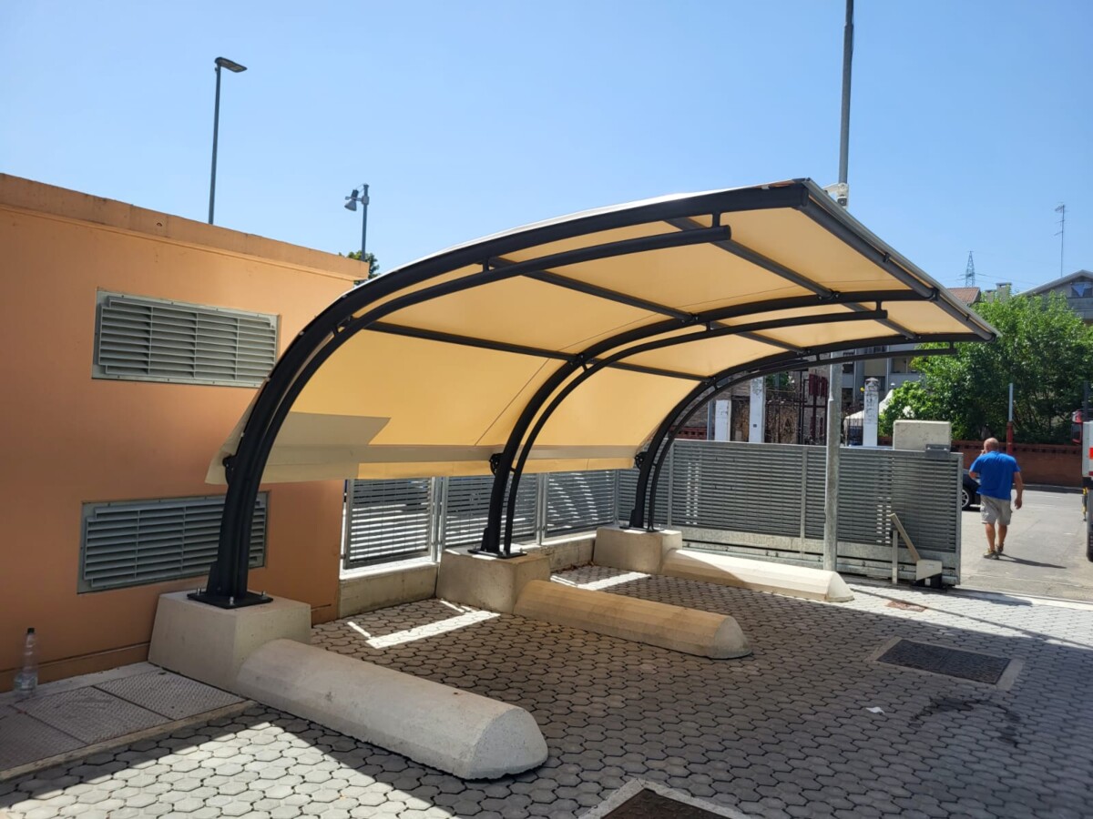 Pensilina impermeabile — COMFA Tecnoservice