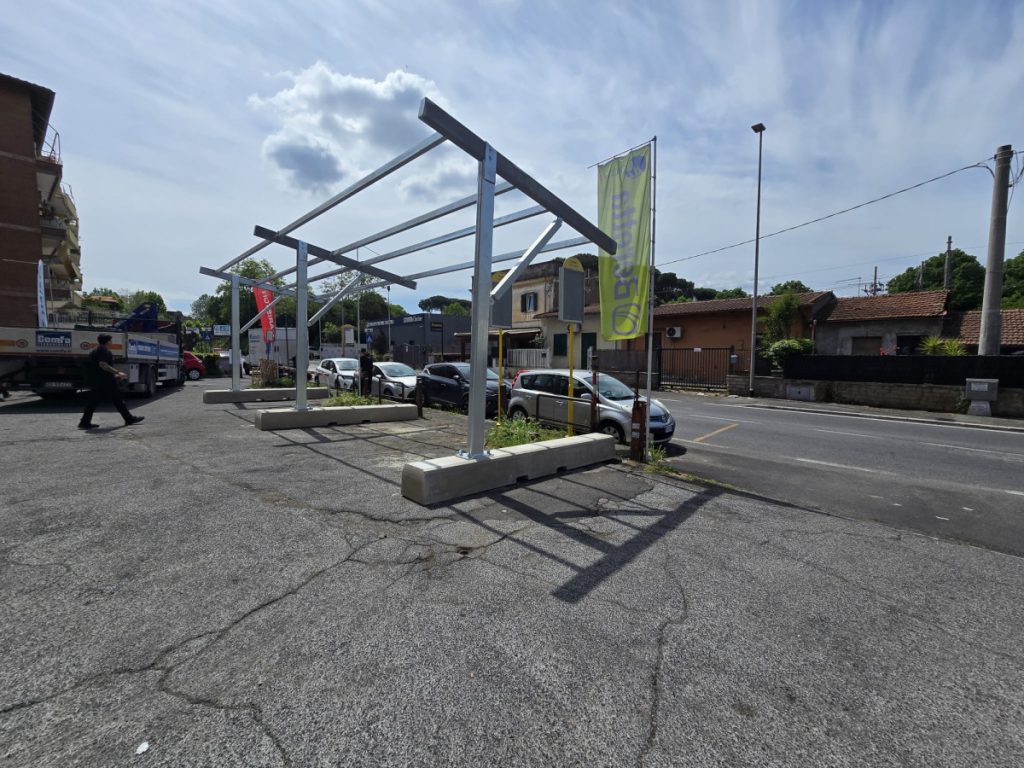 Pensilina modello a sbalzo sbalzo 11x4